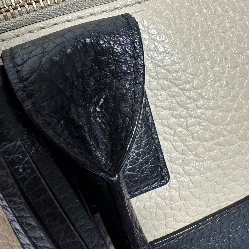 kate spade Cream and Black Pebbled Leather Crossbody with Matching Wallet - Picture 8 of 13